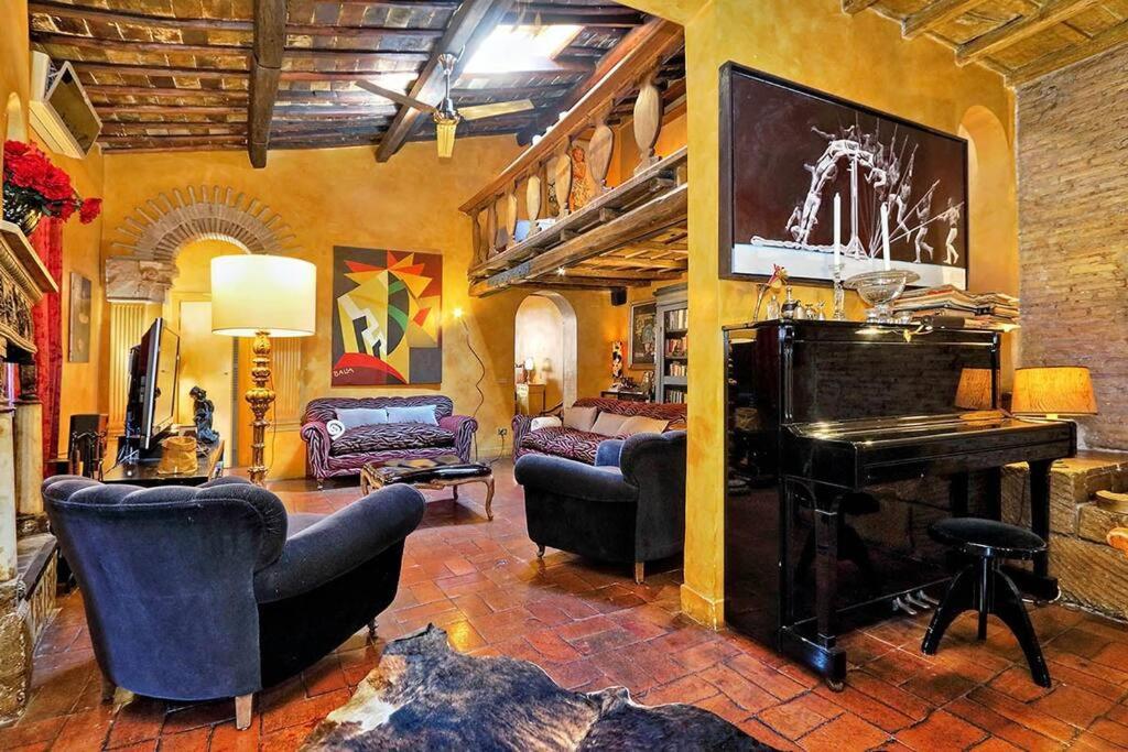 Spectacular Luxury Flat In Trastevere ローマ エクステリア 写真