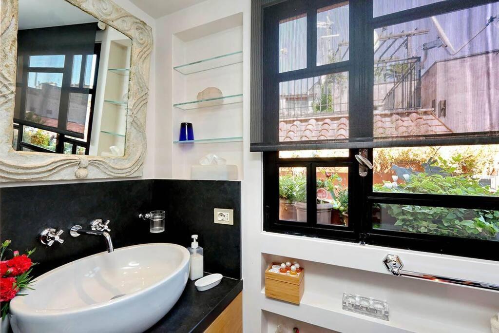 Spectacular Luxury Flat In Trastevere ローマ エクステリア 写真