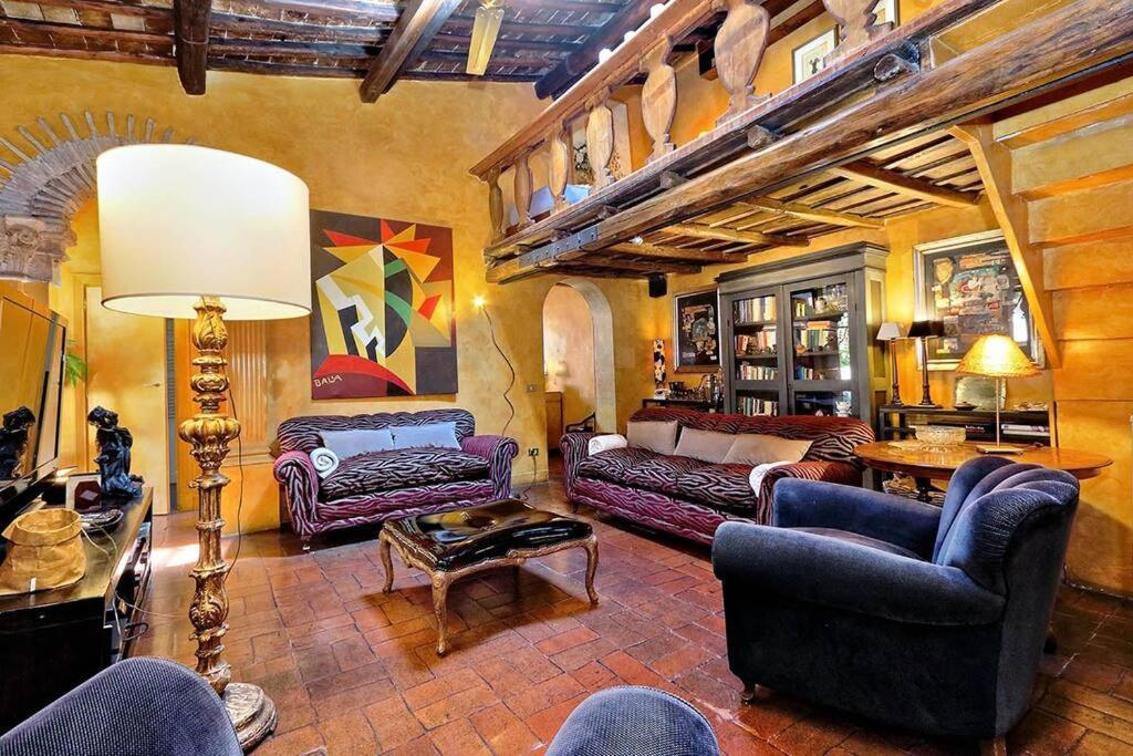 Spectacular Luxury Flat In Trastevere ローマ エクステリア 写真